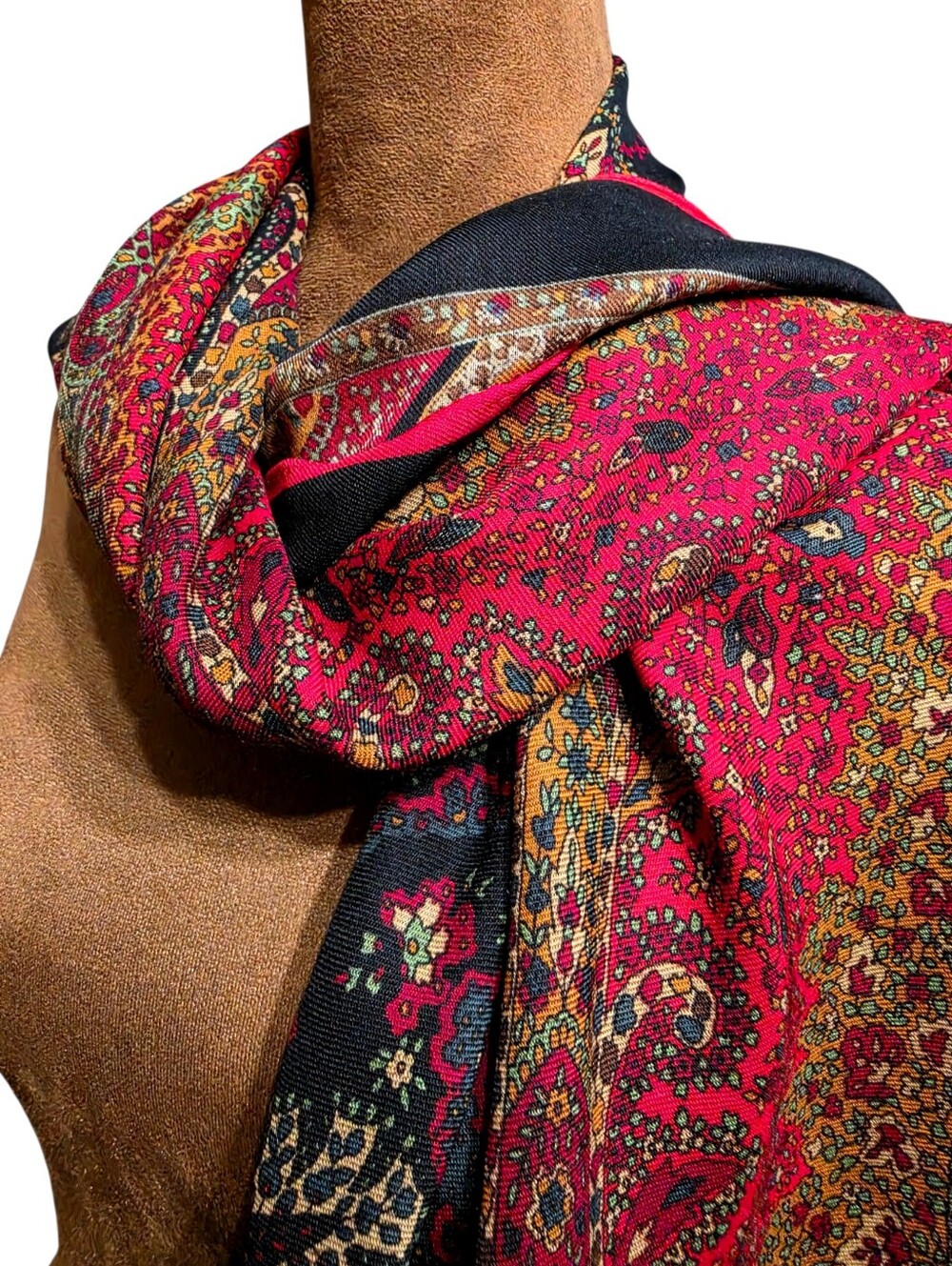 YVES SAINT LAURENT SCARF - Picture 3 of 16